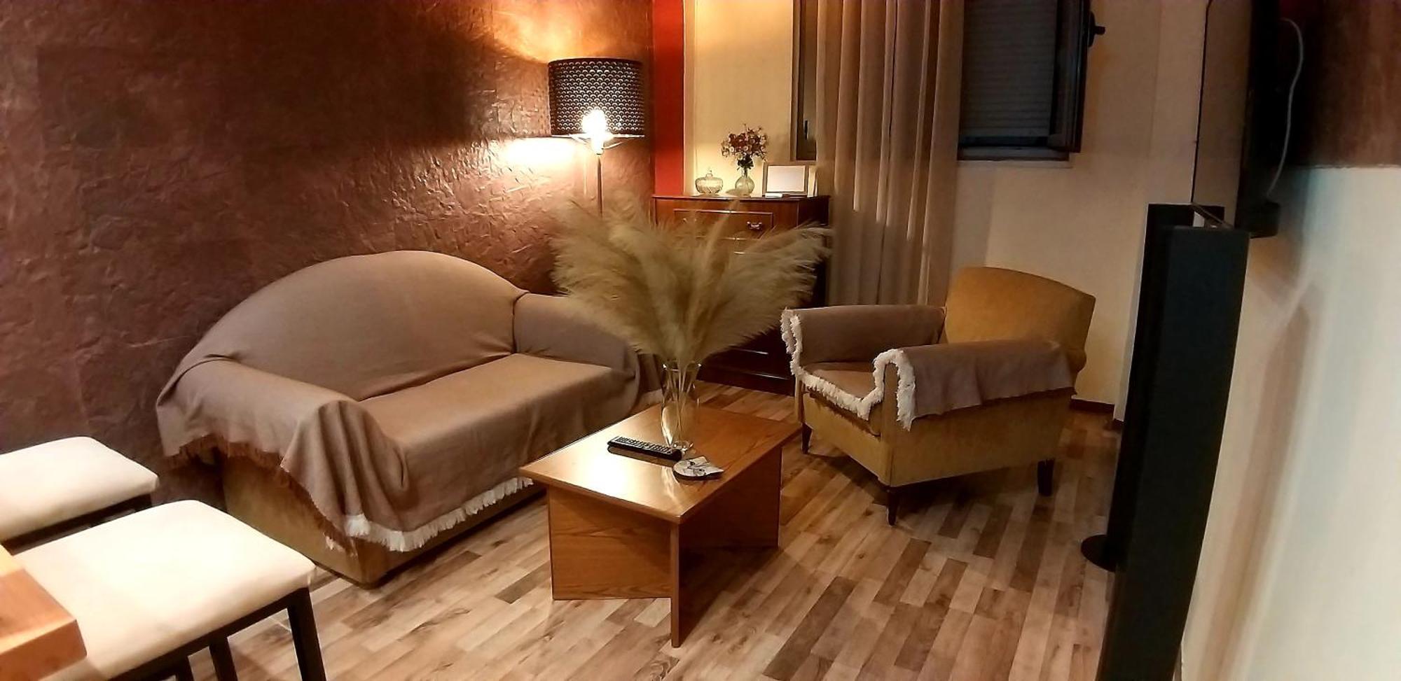 Anna Maria Greek Filoxenia Apartment Piraeus Bagian luar foto