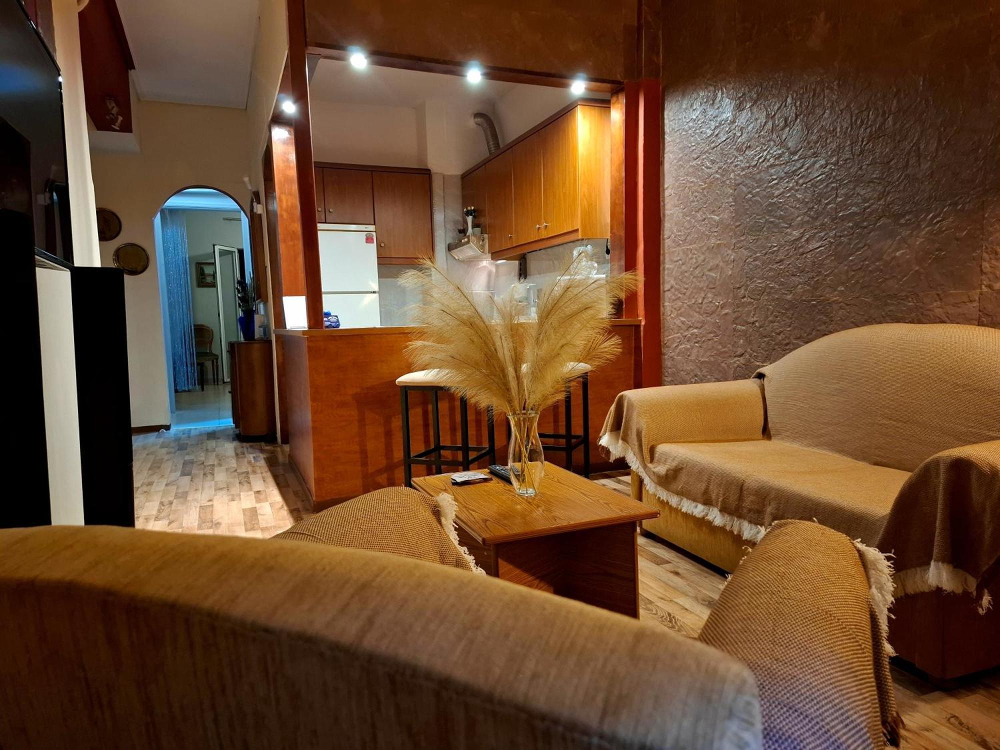 Anna Maria Greek Filoxenia Apartment Piraeus Bagian luar foto